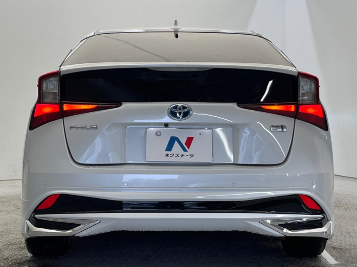 2020 Toyota Prius 6AA-ZVW51 (UW-6a3756feebd63)[17]