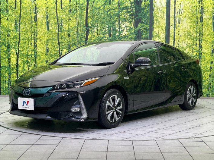 2017 Toyota Prius PHV DLA-ZVW52 (UW-6a375700b7e51)[6]
