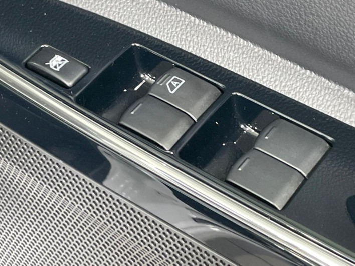 2018 Mitsubishi eK Space Custom DBA-B11A (UW-6a3b49c997e0a)[25]