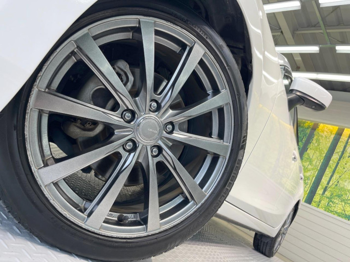 2018 Mazda Axela Sports LDA-BM2FS (UW-6a3b49e618a7c)[5]