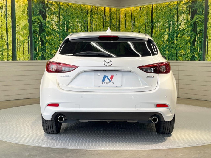 2018 Mazda Axela Sports LDA-BM2FS (UW-6a3b49e618a7c)[18]