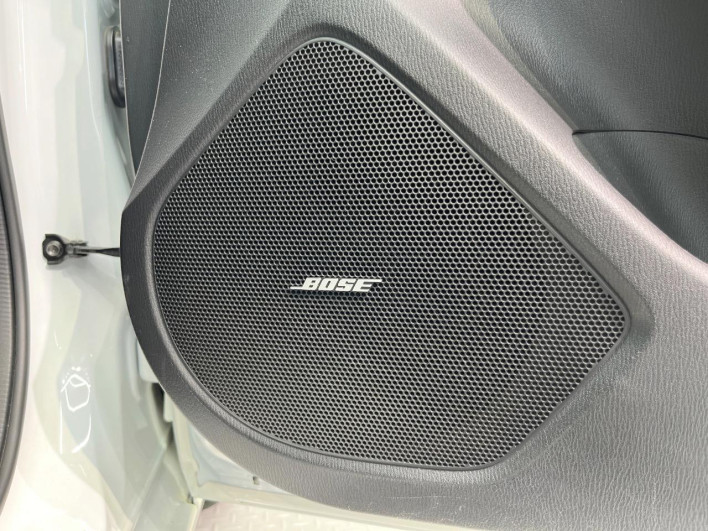 2018 Mazda Axela Sports LDA-BM2FS (UW-6a3b49e618a7c)[28]
