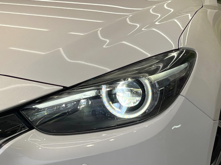 2018 Mazda Axela Sports LDA-BM2FS (UW-6a3b49e618a7c)[11]