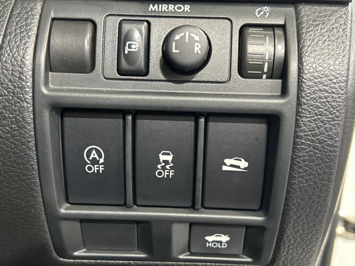 2013 Subaru Legacy B4 DBA-BMM (UW-6a3b49e65592a)[21]