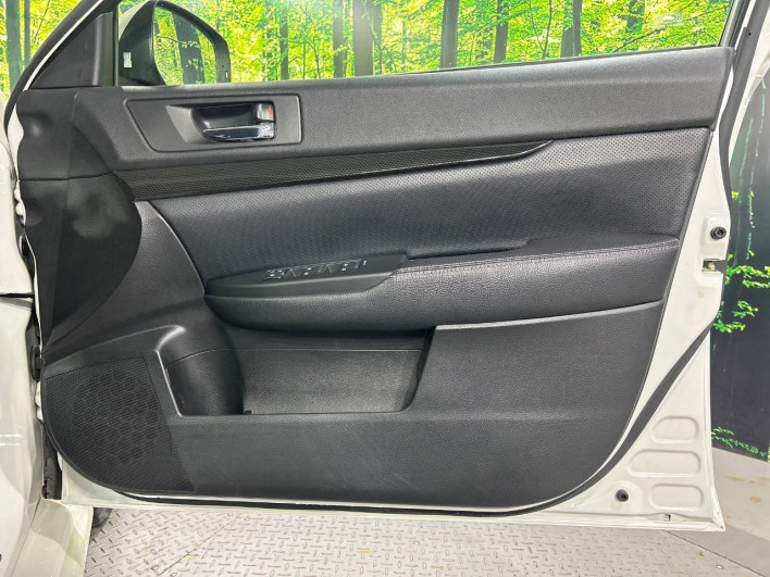 2013 Subaru Legacy B4 DBA-BMM (UW-6a3b49e65592a)[17]