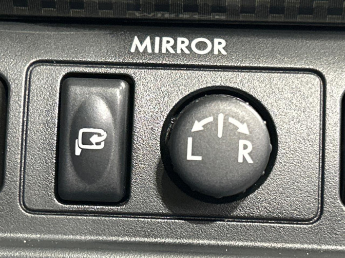 2013 Subaru Legacy B4 DBA-BMM (UW-6a3b49e65592a)[22]