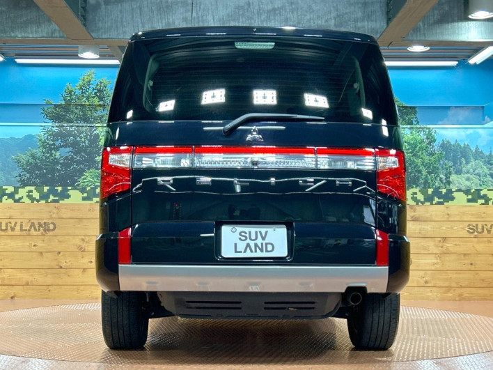 2022 Mitsubishi Delica D:5 3DA-CV1W (UW-6a3b49ebda33a)[13]