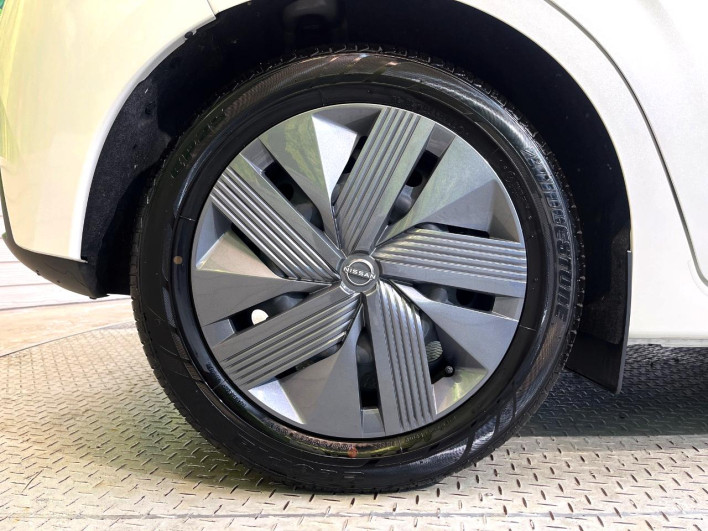 2022 Nissan Note 6AA-E13 (UW-6a3b49ff13b90)[16]