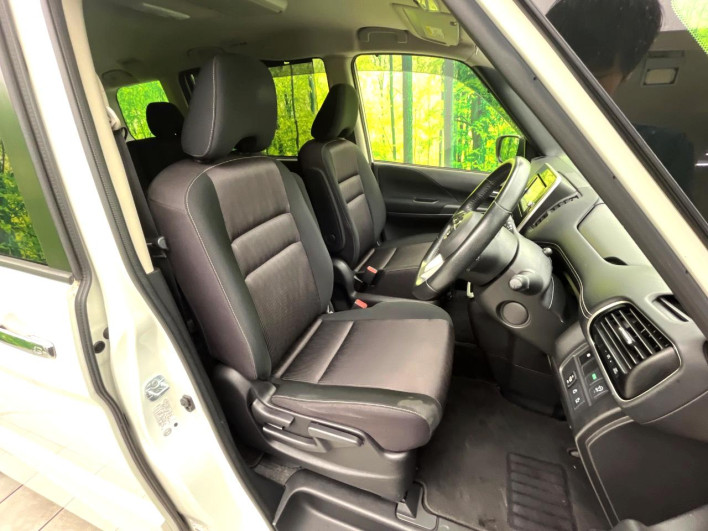 2017 Nissan Serena DAA-GFC27 (UW-6a3b4a13dde83)[29]