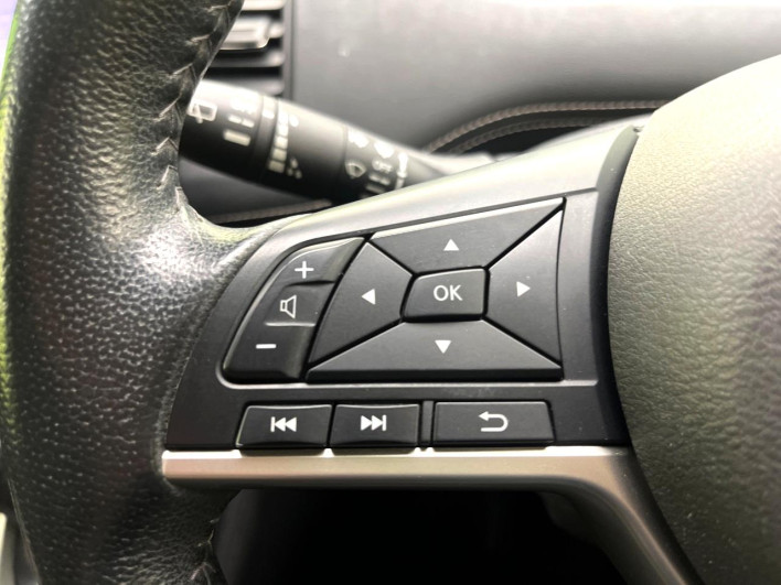 2017 Nissan Serena DAA-GFC27 (UW-6a3b4a13dde83)[18]