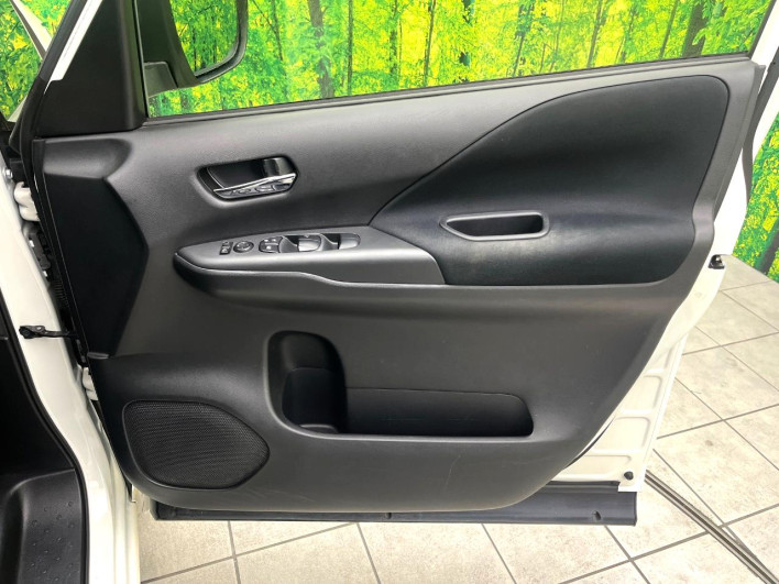 2017 Nissan Serena DAA-GFC27 (UW-6a3b4a13dde83)[7]