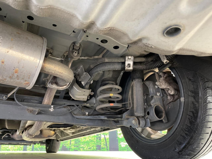 2017 Nissan Serena DAA-GFC27 (UW-6a3b4a13e6fda)[23]