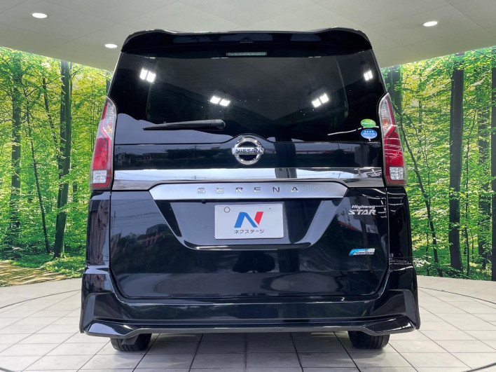 2017 Nissan Serena DAA-GFC27 (UW-6a3b4a13e6fda)[9]