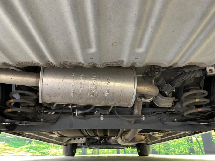 2017 Nissan Serena DAA-GFC27 (UW-6a3b4a13e6fda)[22]