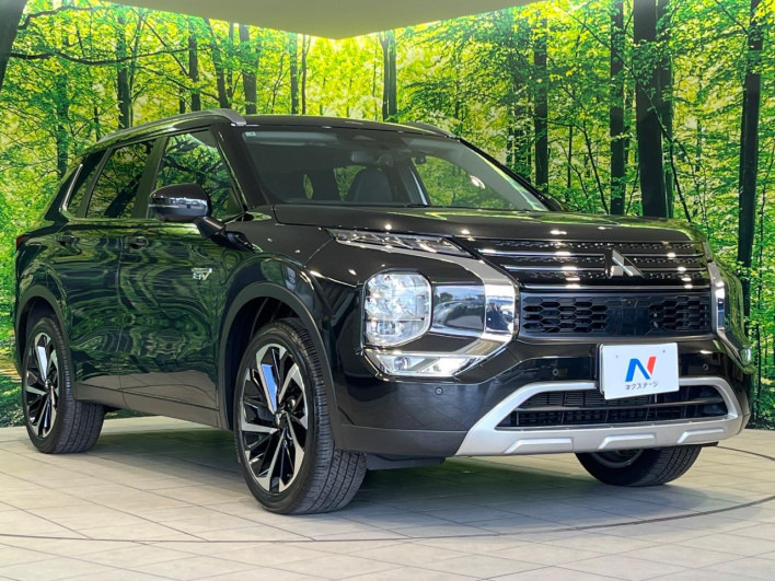 2023 Mitsubishi OUTLANDER PHEV 5LA-GN0W (UW-6a3b4a1dc9b7b)[18]