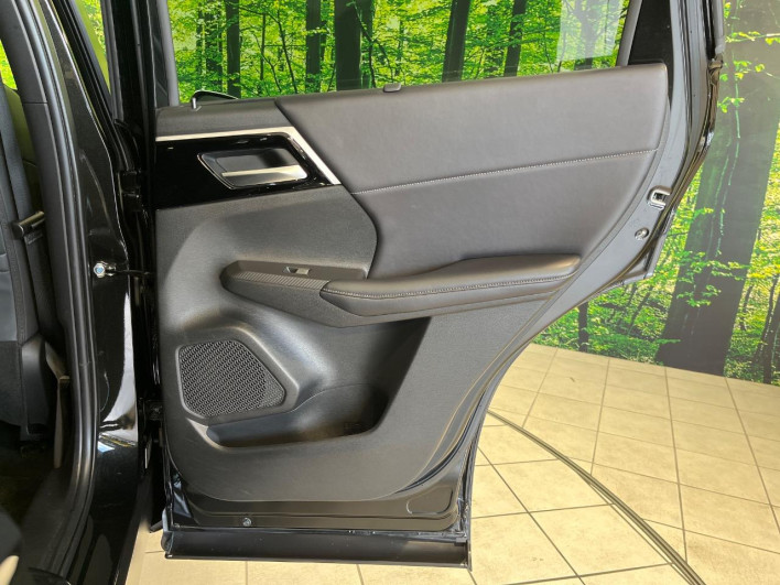 2023 Mitsubishi OUTLANDER PHEV 5LA-GN0W (UW-6a3b4a1dc9b7b)[22]