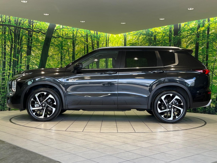 2023 Mitsubishi OUTLANDER PHEV 5LA-GN0W (UW-6a3b4a1dc9b7b)[13]