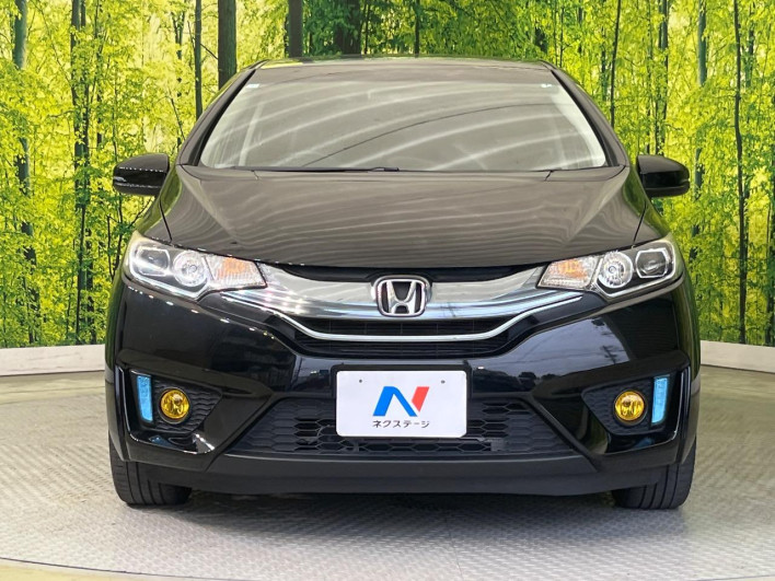 2015 Honda Fit Hybrid DAA-GP5 (UW-6a3b4a21a1725)[11]
