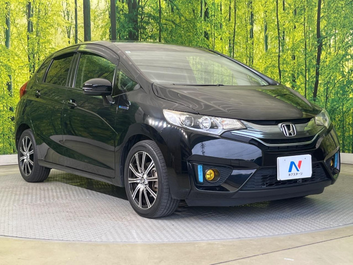 2015 Honda Fit Hybrid DAA-GP5 (UW-6a3b4a21a1725)[10]