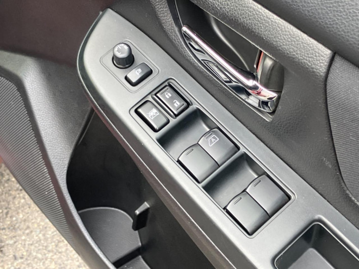 2012 Subaru Impreza Sport DBA-GP7 (UW-6a3b4a21e8129)[11]