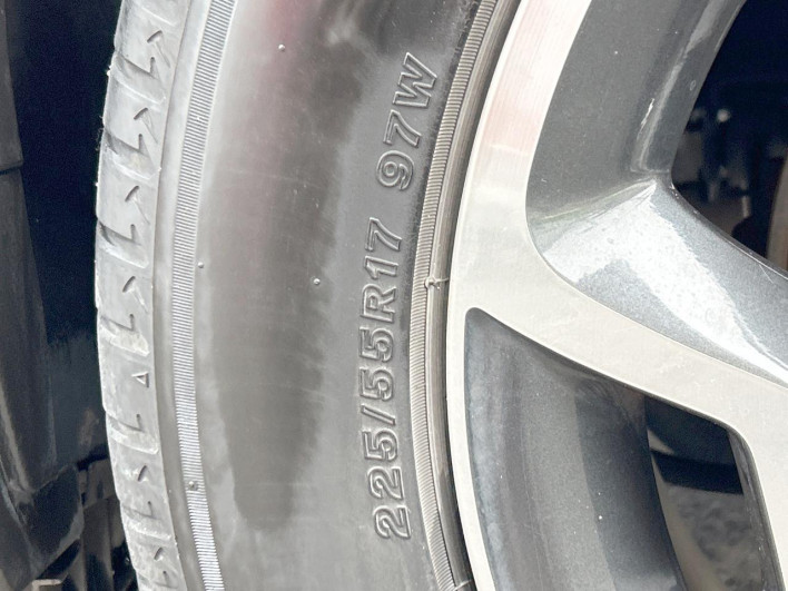 2015 Subaru XV DBA-GP7 (UW-6a3b4a2352017)[8]