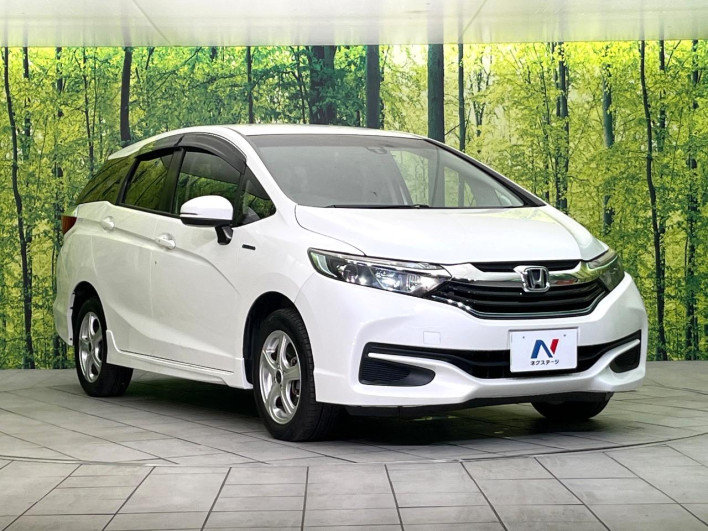 2015 Honda SHUTTLE DAA-GP8 (UW-6a3b4a2489ddb)[16]
