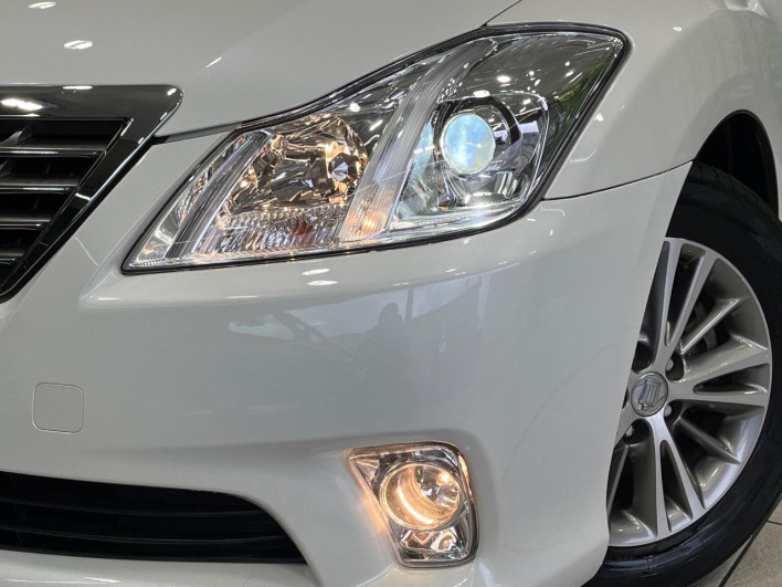2010 Toyota Crown DBA-GRS200 (UW-6a3b4a26928ad)[14]