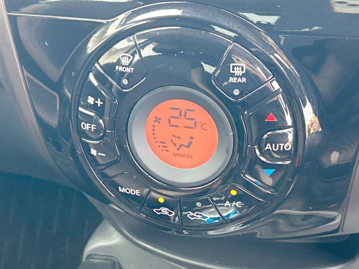 2017 Nissan Note DAA-HE12 (UW-6a3b4a38bd252)[15]