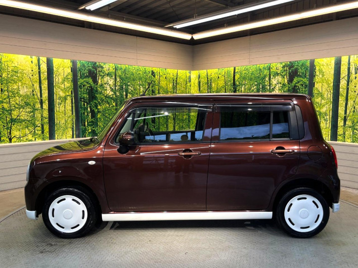 2011 Suzuki ALTO Lapin DBA-HE22S (UW-6a3b4a3cd2fc2)[24]
