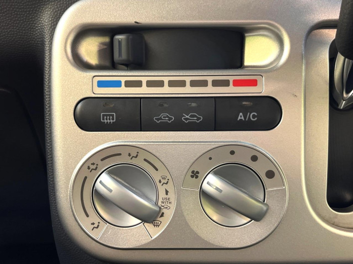 2011 Suzuki ALTO Lapin DBA-HE22S (UW-6a3b4a3cd2fc2)[5]