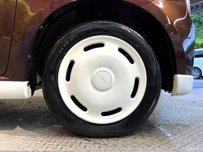 2011 Suzuki ALTO Lapin DBA-HE22S (UW-6a3b4a3cd2fc2)[26]