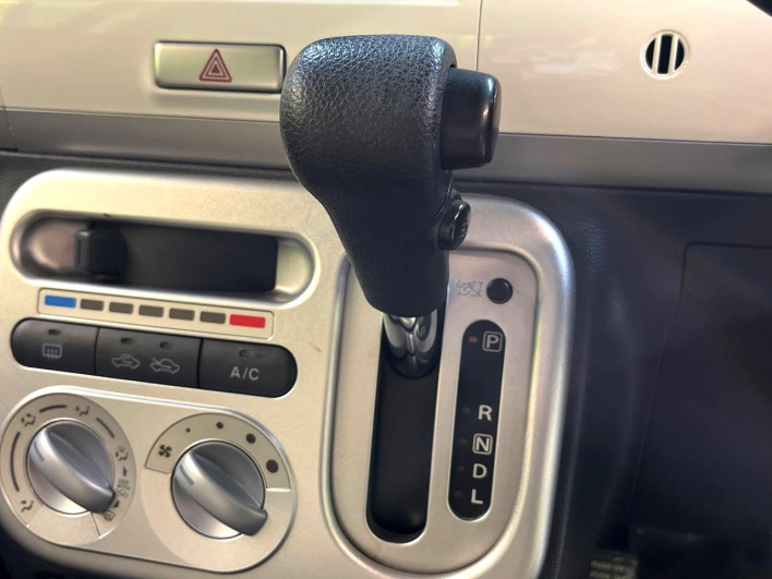 2011 Suzuki ALTO Lapin DBA-HE22S (UW-6a3b4a3cd2fc2)[6]