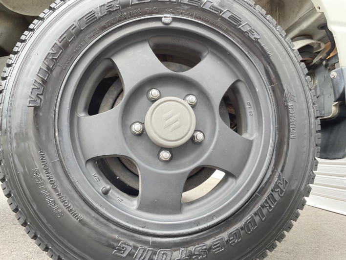 2011 Suzuki Jimny ABA-JB23W (UW-6a3b4a4cd5580)[13]