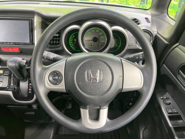 2013 Honda N-BOX DBA-JF1 (UW-6a3b4a5a967fd)[19]