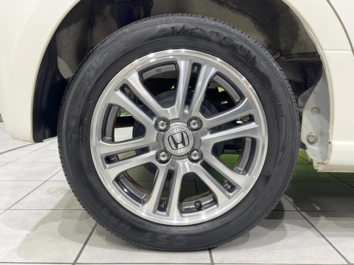 2013 Honda N-BOX DBA-JF1 (UW-6a3b4a5a967fd)[8]