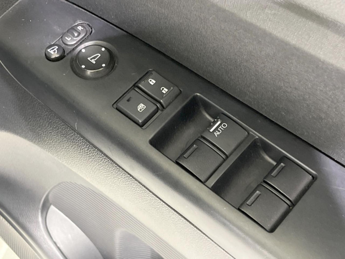 2013 Honda N-BOX DBA-JF1 (UW-6a3b4a5a967fd)[22]