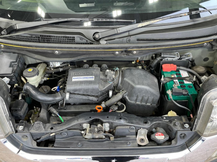 2015 Honda N-BOX CUSTOM DBA-JF1 (UW-6a3b4a5c5b4d3)[4]