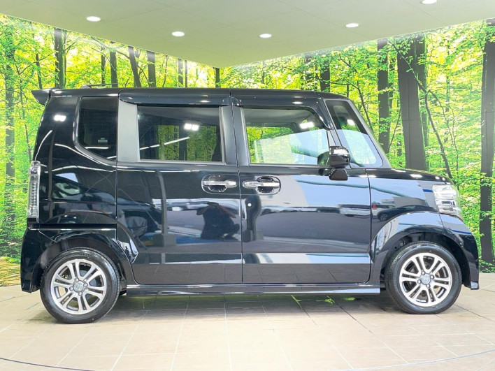 2015 Honda N-BOX CUSTOM DBA-JF1 (UW-6a3b4a5c5b4d3)[16]