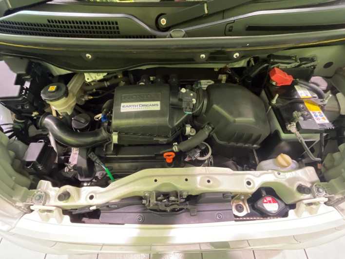 2016 Honda N-BOX DBA-JF1 (UW-6a3b4a5d05562)[4]