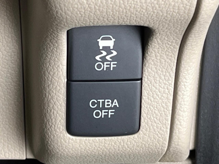 2016 Honda N-BOX DBA-JF1 (UW-6a3b4a5d05562)[22]