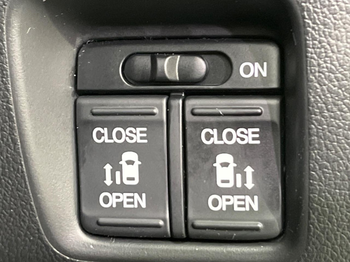 2016 Honda N-BOX DBA-JF1 (UW-6a3b4a5d05355)[26]