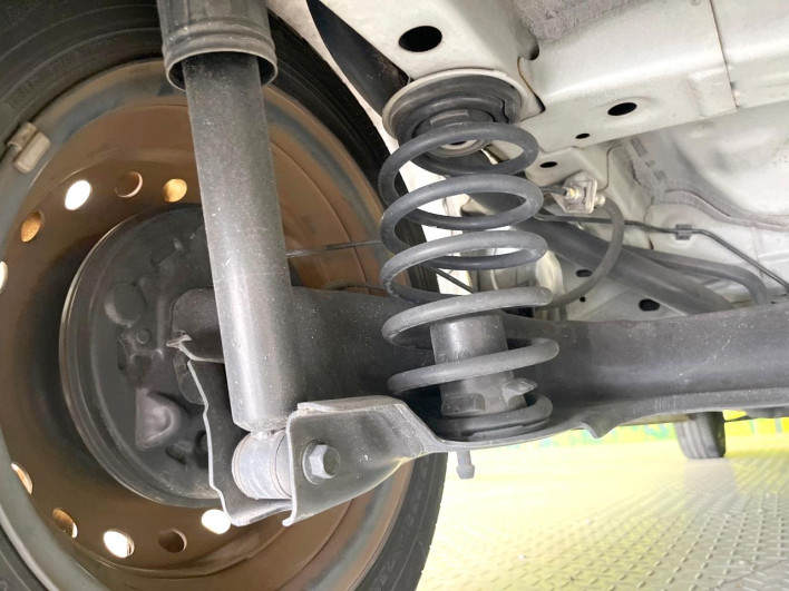 2017 Honda N-BOX DBA-JF1 (UW-6a3b4a5eee453)[7]