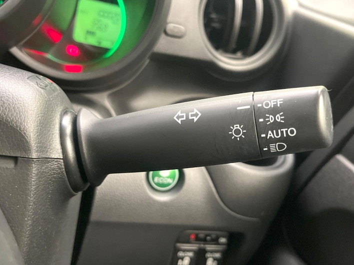 2017 Honda N-BOX DBA-JF1 (UW-6a3b4a5eee453)[25]