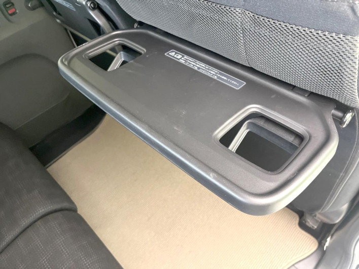 2017 Honda N-BOX DBA-JF1 (UW-6a3b4a5eee453)[13]