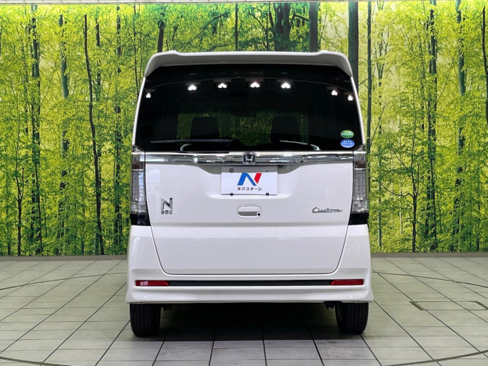 2017 Honda N-BOX CUSTOM DBA-JF1 (UW-6a3b4a5f306c4)[8]