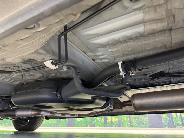 2018 Honda N-BOX DBA-JF3 (UW-6a3b4a64b5da7)[12]