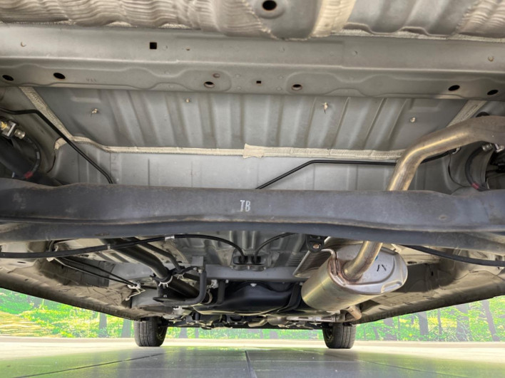 2018 Honda N-BOX DBA-JF3 (UW-6a3b4a64b5da7)[9]