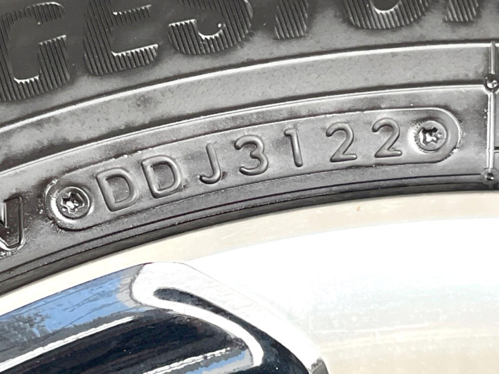 2019 Honda N-BOX CUSTOM DBA-JF3 (UW-6a3b4a653dfdd)[28]
