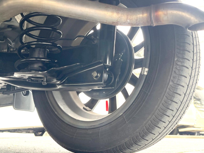 2019 Honda N-BOX CUSTOM DBA-JF3 (UW-6a3b4a653dfdd)[22]