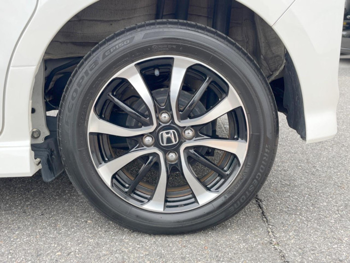 2020 Honda N-BOX CUSTOM 6BA-JF3 (UW-6a3b4a67f3bb6)[5]